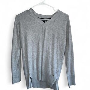 Tommy Hilfiger Light Gray V-Neck Sweater